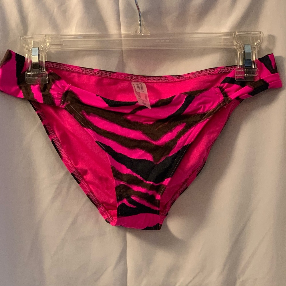 New Victoria’s Secret bikini bottoms.